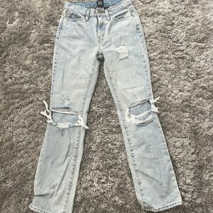 Urban Outfitters BDG - Light Wash Ripped Boot Cut Jeans - Size 25